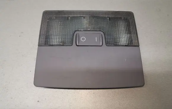 Audi A6 S6 C5 4B Front seat light 4B0947105