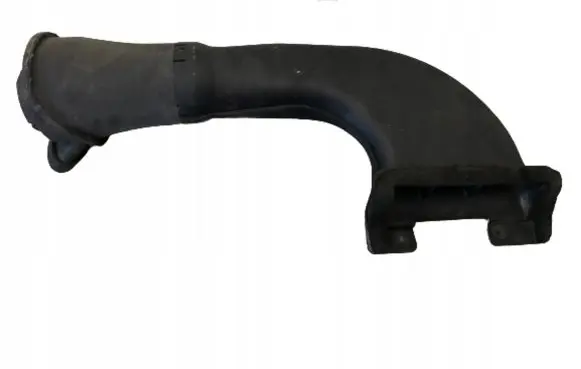 Mitsubishi Pajero Air intake hose/pipe MR404731