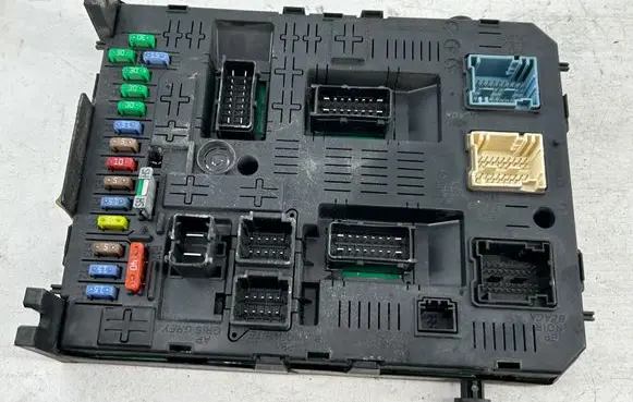 Peugeot RCZ Comfort/convenience module 966689538002 20977771 212453302