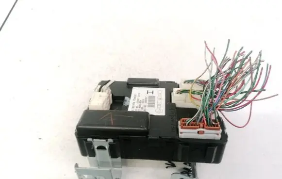 Nissan Murano Z50 Comfort/convenience module 284B1CC010 DABEU57