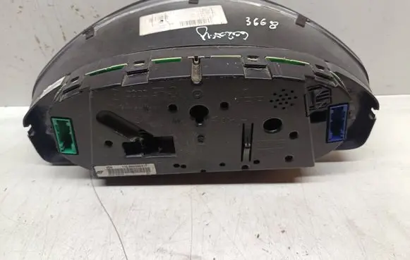 Speedometer (instrument cluster)