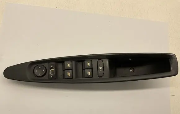 Citroen C4 I Electric window control switch 9650912577