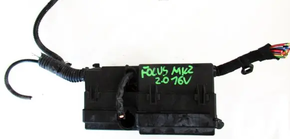 Ford Focus Fuse box set 9M5T14A067CA