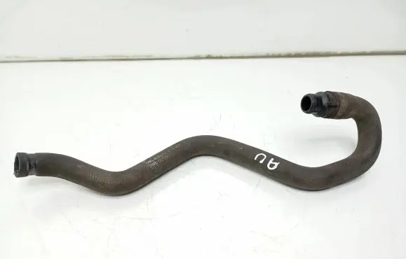 Mercedes-Benz Vito Viano W639 Engine coolant pipe/hose A6398328423