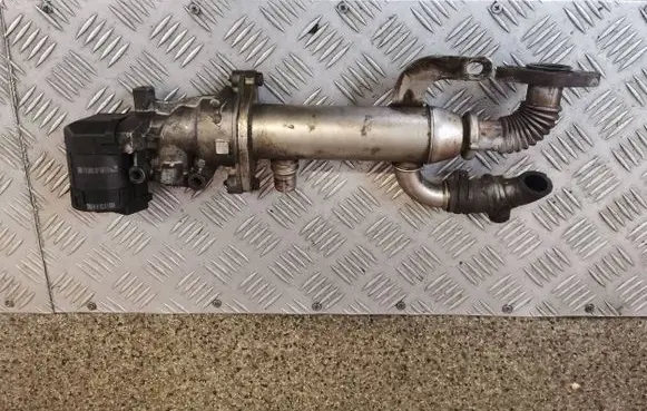 Ford Focus EGR valve 965661238