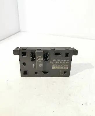 Mercedes-Benz Vito Viano W639 Door control unit/module 6399003100 00006176