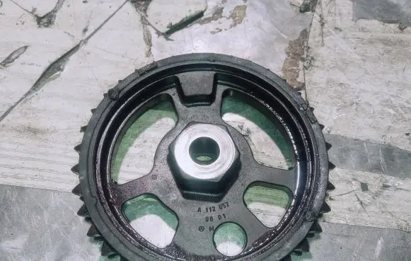 Mercedes-Benz C W203 Camshaft pulley/ VANOS A112052