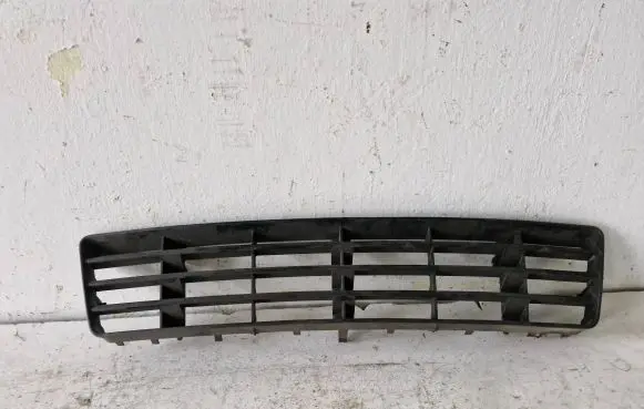 Audi A6 S6 C5 4B Front bumper lower grill 4B0807683D