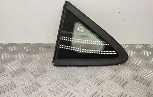 Ford Fiesta Rear side window