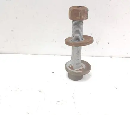 Porsche Cayenne (92A) Rear suspension camber bolt 