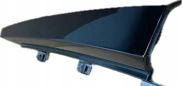 GMC Yukon Side skirt rear trim 22826303 10254 AW42