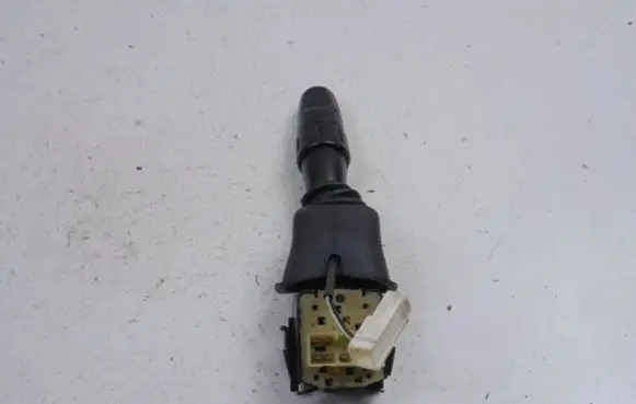 Chevrolet Tacuma Wiper switch 96279224HB