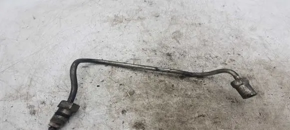 Toyota Corolla E120 E130 Fuel injector supply line/pipe NOCODE