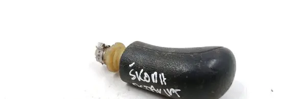 Skoda Octavia Mk1 (1U) Gear lever shifter trim leather/knob