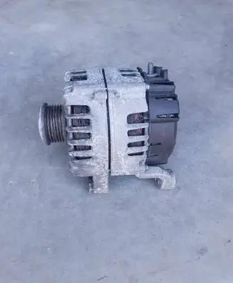 BMW 1 F20 F21 Generator/alternator FG23S033 7823345 16086700