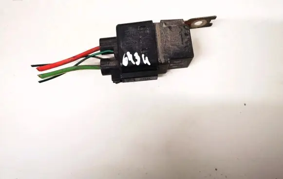 Ford Mondeo Mk III Glow plug pre-heat relay 94vg14n089f1b