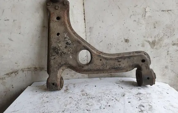 Opel Zafira B Front lower control arm/wishbone