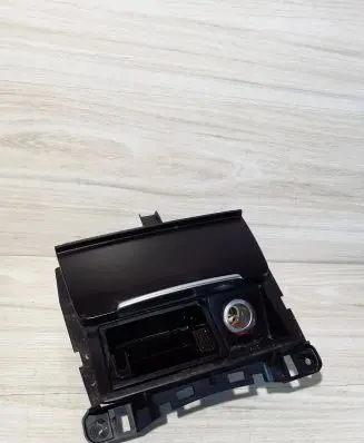 Audi A4 S4 B8 8K Car ashtray 8K0857951