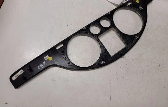 Volkswagen PASSAT B6 Dashboard trim 3C1858335