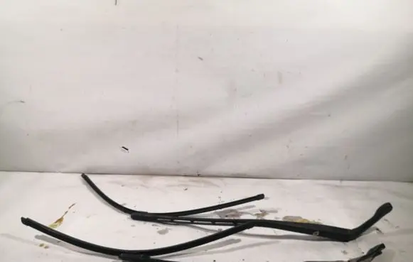 Citroen C4 I Front wiper blade arm 9650104080 9650103880