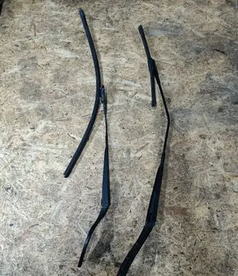 Alfa Romeo Mito Windshield/front glass wiper blade 50508579 05166A 50508581