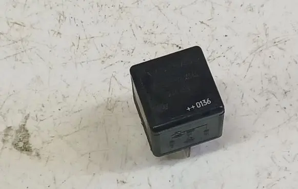 Volvo S60 Other relay V23134J52X346