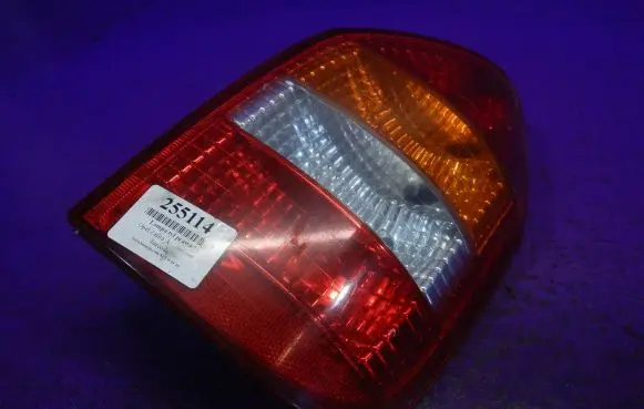 Opel Zafira A Rear/tail lights 