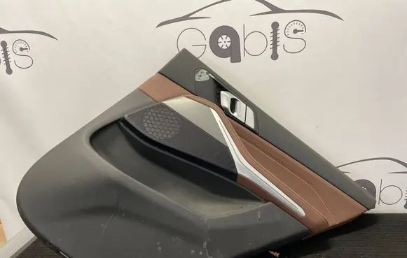 BMW X5 G05 Rear door card panel trim 36832 387335 11706112