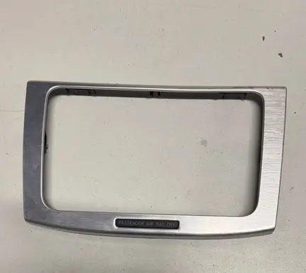 Volkswagen PASSAT B6 Radio/GPS head unit trim 3C0858069P