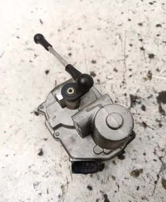 Audi A6 S6 C6 4F Intake manifold valve actuator/motor 129086 1371106 A2C53308513
