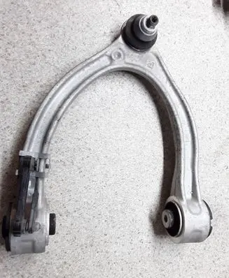 Mercedes-Benz C W205 Front upper control arm/wishbone 