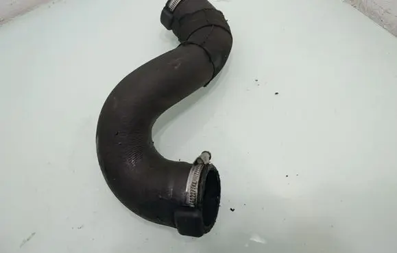 Peugeot 5008 Intercooler hose/pipe