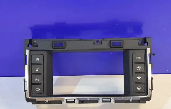 Radio/GPS head unit trim
