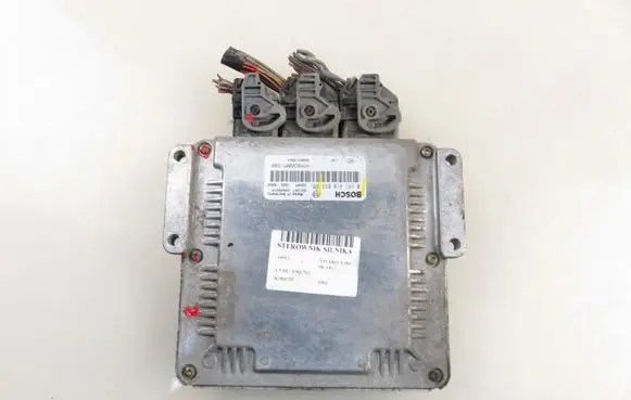 Opel Vivaro Engine control unit/module 0281010633