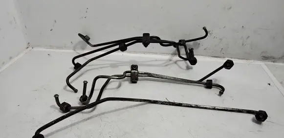 Audi A4 S4 B6 8E 8H Fuel injector supply line/pipe 
