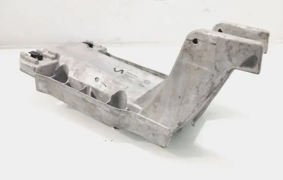 Polestar 2 Other engine bay part 31694190