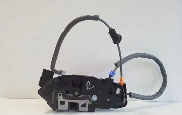 Mercedes-Benz EQB Front door lock A1770032899