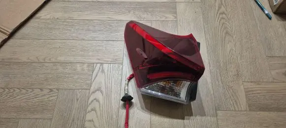 Toyota Auris E180 Rear/tail lights