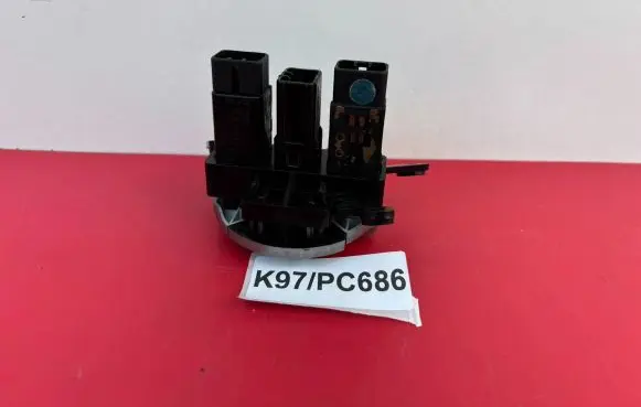 Hyundai Coupe Fog light switch 93730-27500