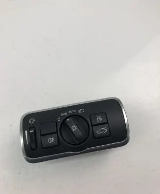 Volvo XC60 Light switch 31443839