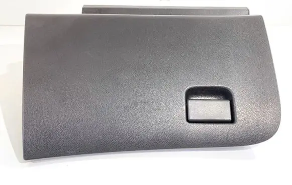 Nissan Qashqai Glove box set 685104EH0A