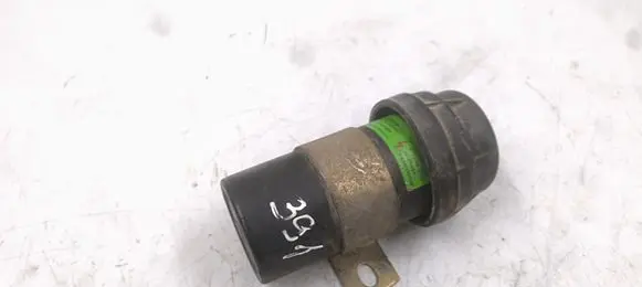 Audi 80 90 B3 High voltage ignition coil 811905115