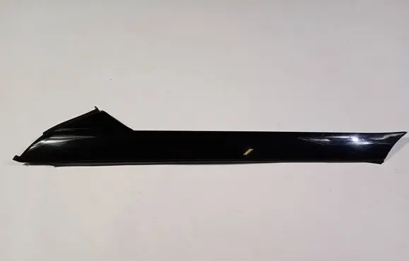 Ford Explorer V Windshield trim BB537803682