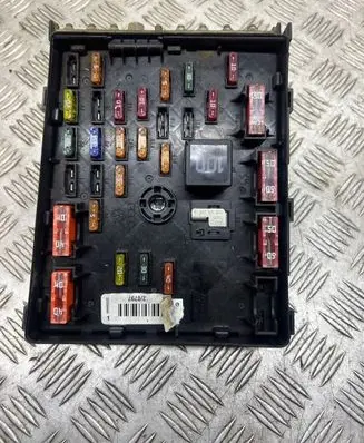 Volkswagen PASSAT B6 Fuse module 3C0937125 63592777