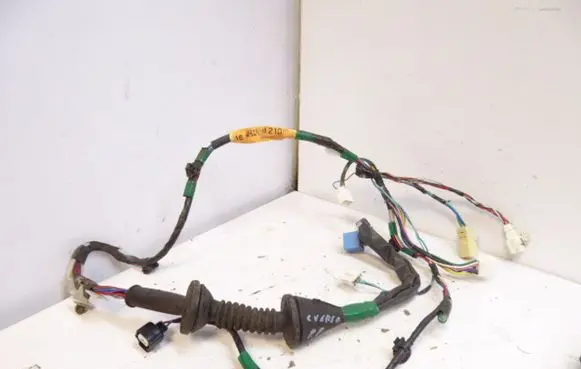 AC ME Front door wiring loom/harness boot 82151-13210