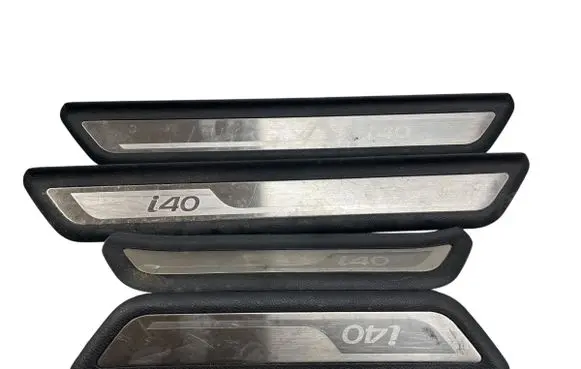 Hyundai i40 sill trim set (inner) 858733Z100