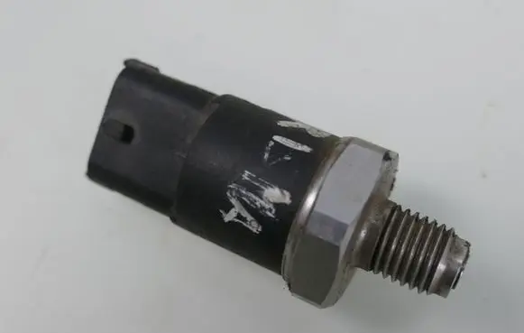 Mitsubishi Carisma Fuel main line pipe 0281002405