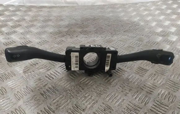 Volkswagen PASSAT B5 Indicator stalk 8L0953513G 4B0953503H