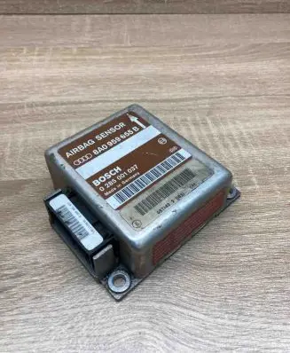Audi A4 S4 B5 8D Airbag control unit/module 8A0959655B 0285001037 565
