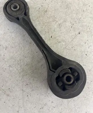 Subaru Outback Engine mount bracket 5C0401